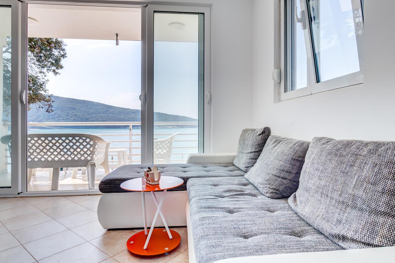 Seaside Apartment Kruce 乌尔齐尼 外观 照片